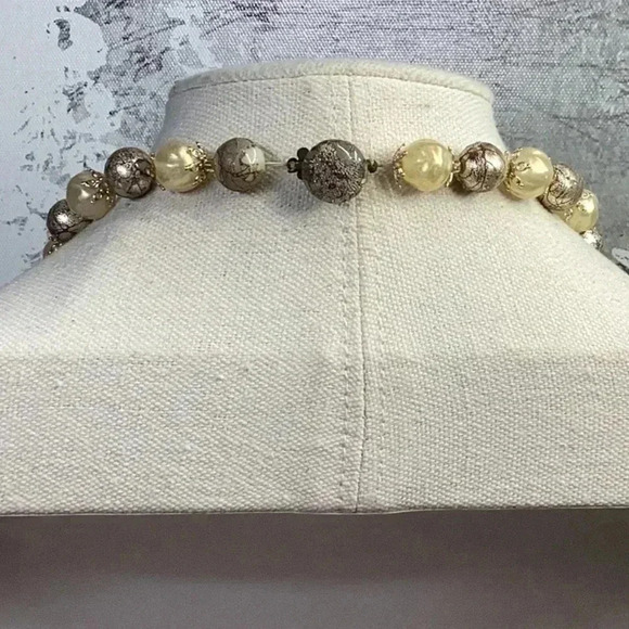 Gold Cream and Chocolate Brown Vintage Beaded Necklace - Picture 2 of 2
